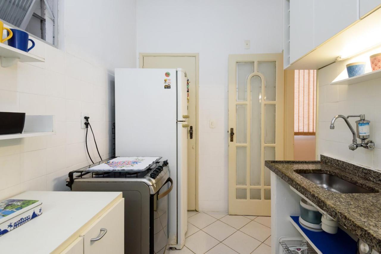 Pineapples Fco218 - Apartamento 3 Quartos Em Copacabana Excelente Localizacao *